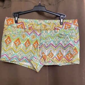 Multi-colored patterned denim shorts